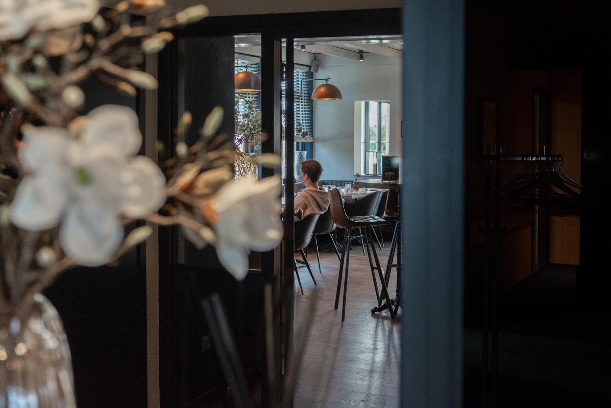 Boutique Hotel Herbergh Amsterdam Airport Free Parking Badhoevedorp Ngoại thất bức ảnh