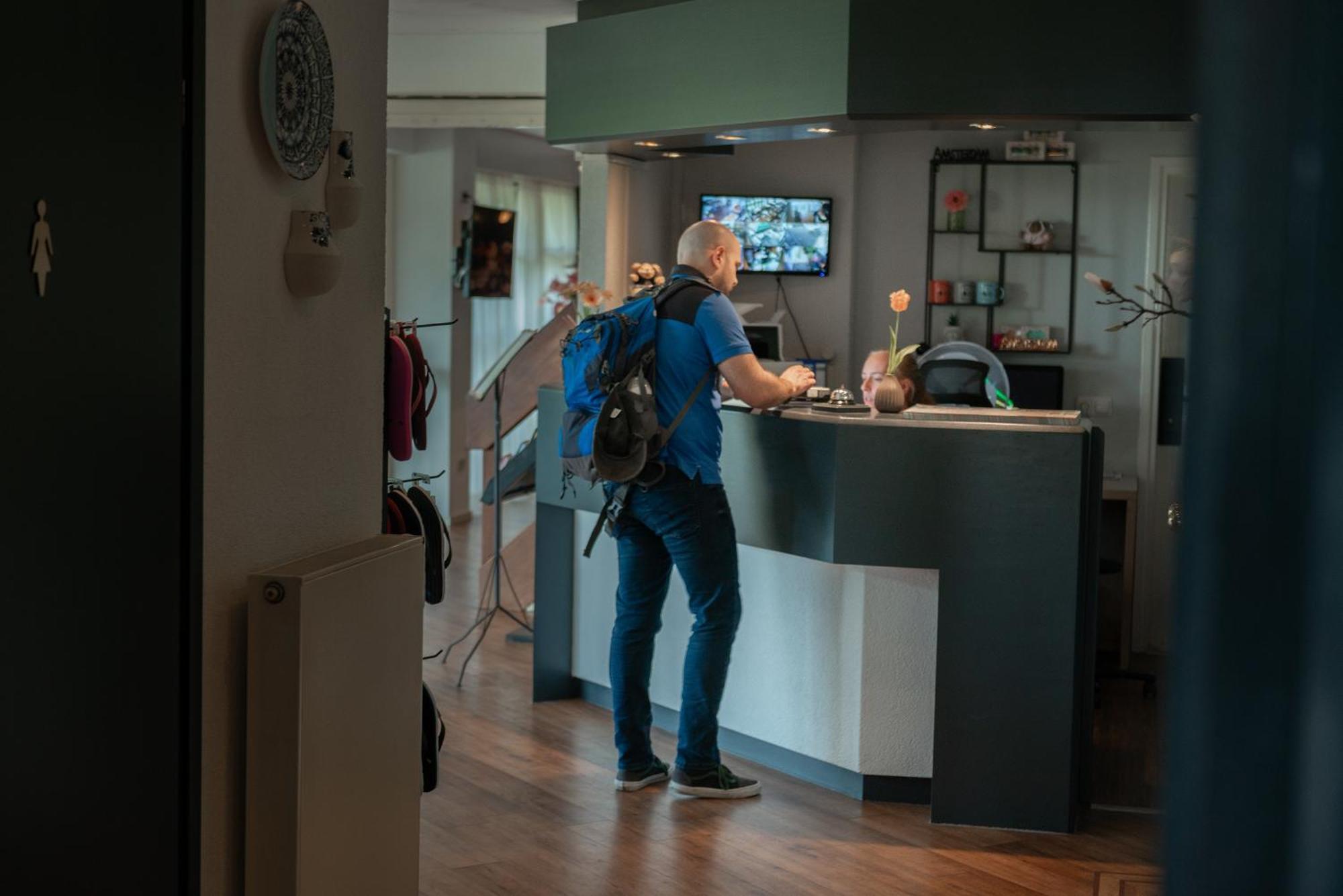 Boutique Hotel Herbergh Amsterdam Airport Free Parking Badhoevedorp Ngoại thất bức ảnh
