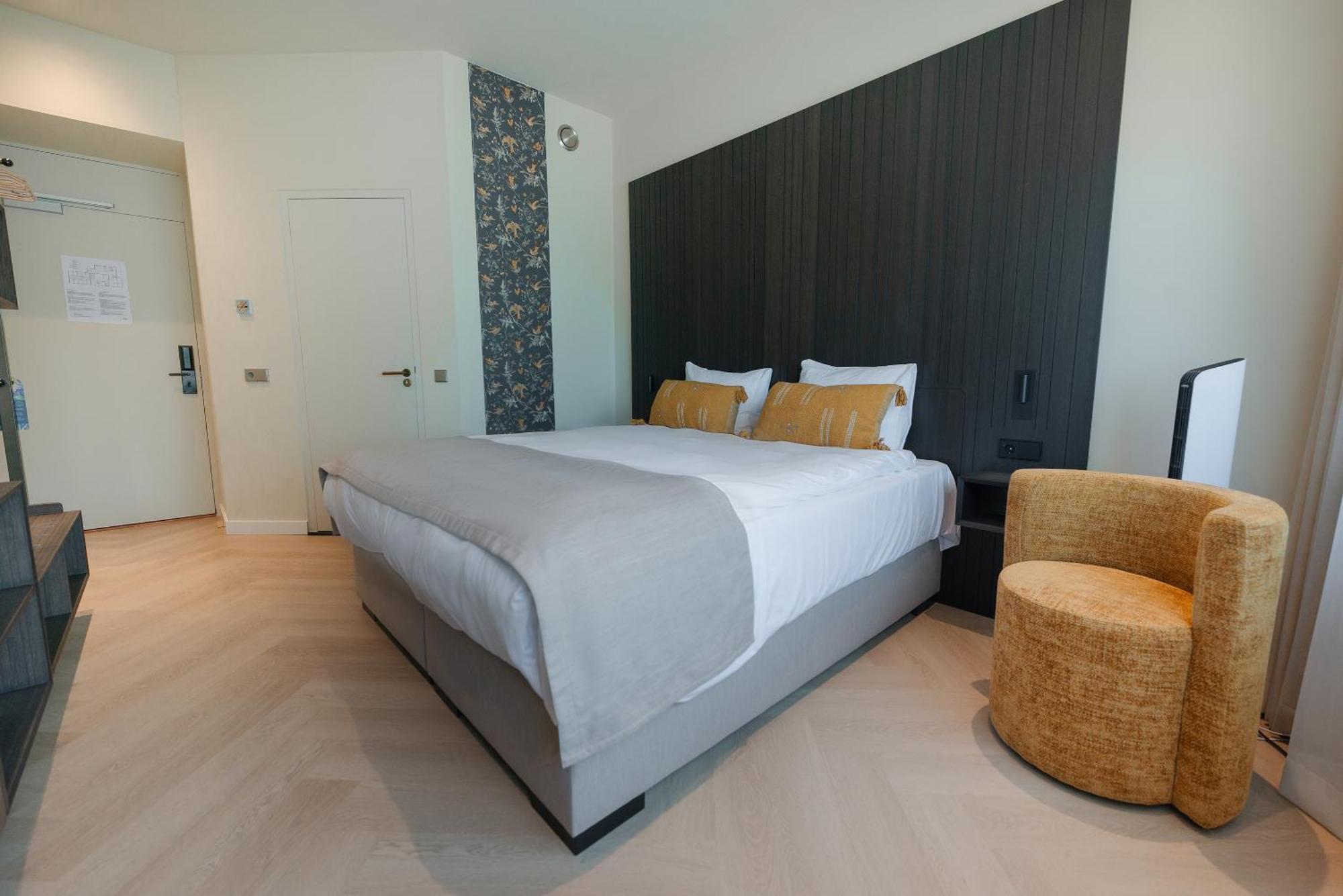 Boutique Hotel Herbergh Amsterdam Airport Free Parking Badhoevedorp Ngoại thất bức ảnh