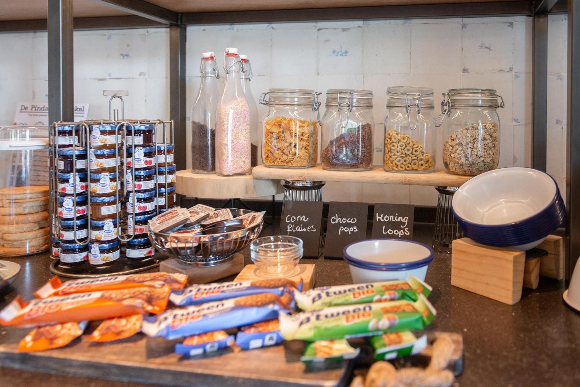 Boutique Hotel Herbergh Amsterdam Airport Free Parking Badhoevedorp Ngoại thất bức ảnh