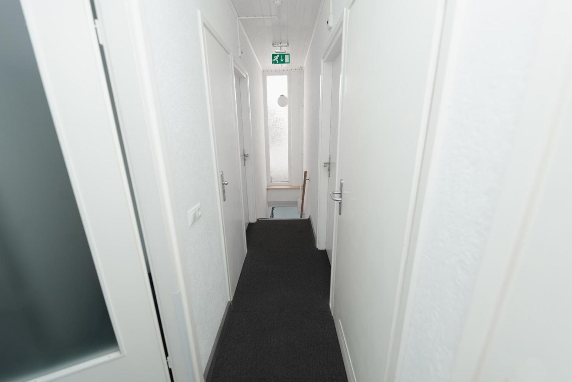 Boutique Hotel Herbergh Amsterdam Airport Free Parking Badhoevedorp Ngoại thất bức ảnh
