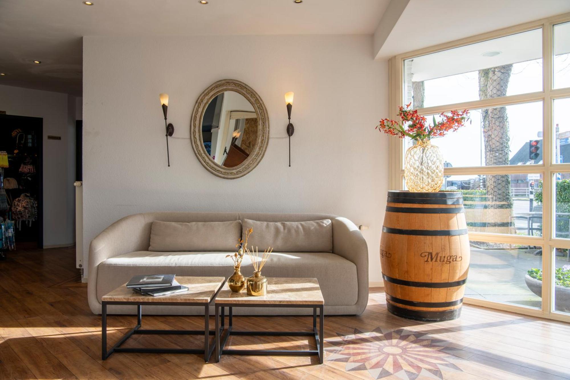 Boutique Hotel Herbergh Amsterdam Airport Free Parking Badhoevedorp Ngoại thất bức ảnh